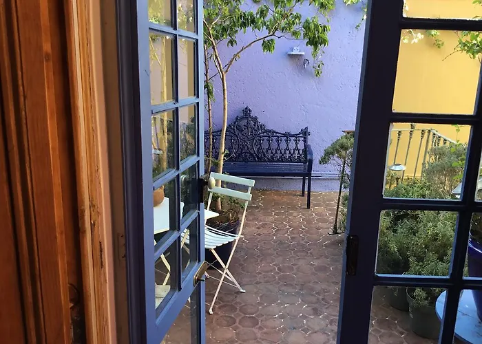 Guest house Carlota *